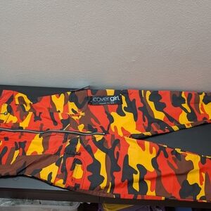 Covergirl NEW Overalls Skinny Slim Fit Orange Camoflauge size 15/16 Desire